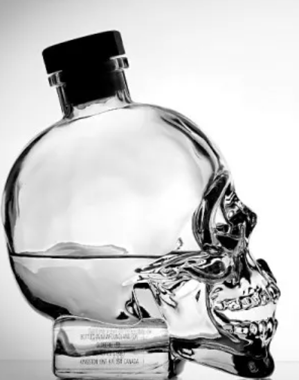 06.Vodka Crystal Head-Lado